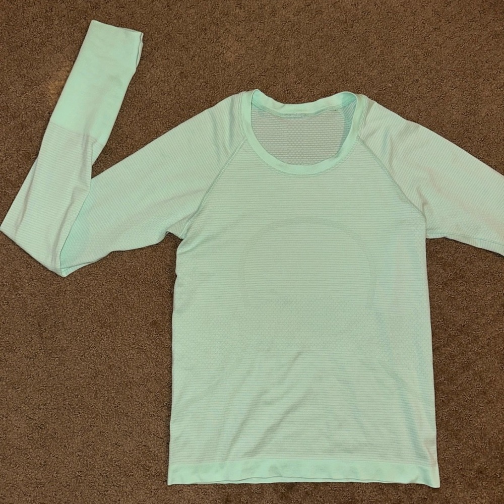 Lululemon Swiftly Tech 2.0 Long Sleeve